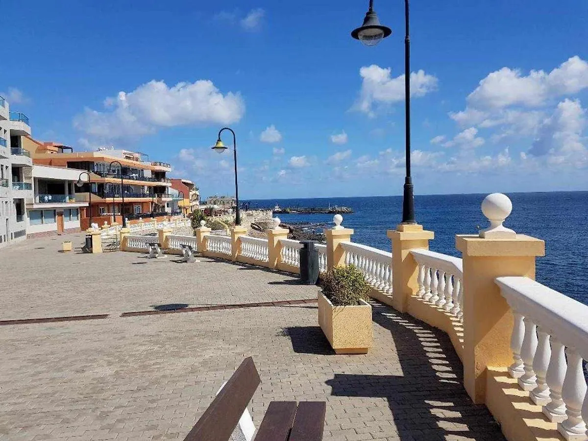 Primera Linea Con Preciosas Vistas Al Mar Melenara Espagne